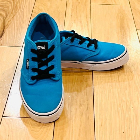YOUTH VANS SIZE 4–SUPER COOL BLUE—GREAT USED CONDITION—CLEAN—UNISEX 💙💙 - Picture 11 of 13